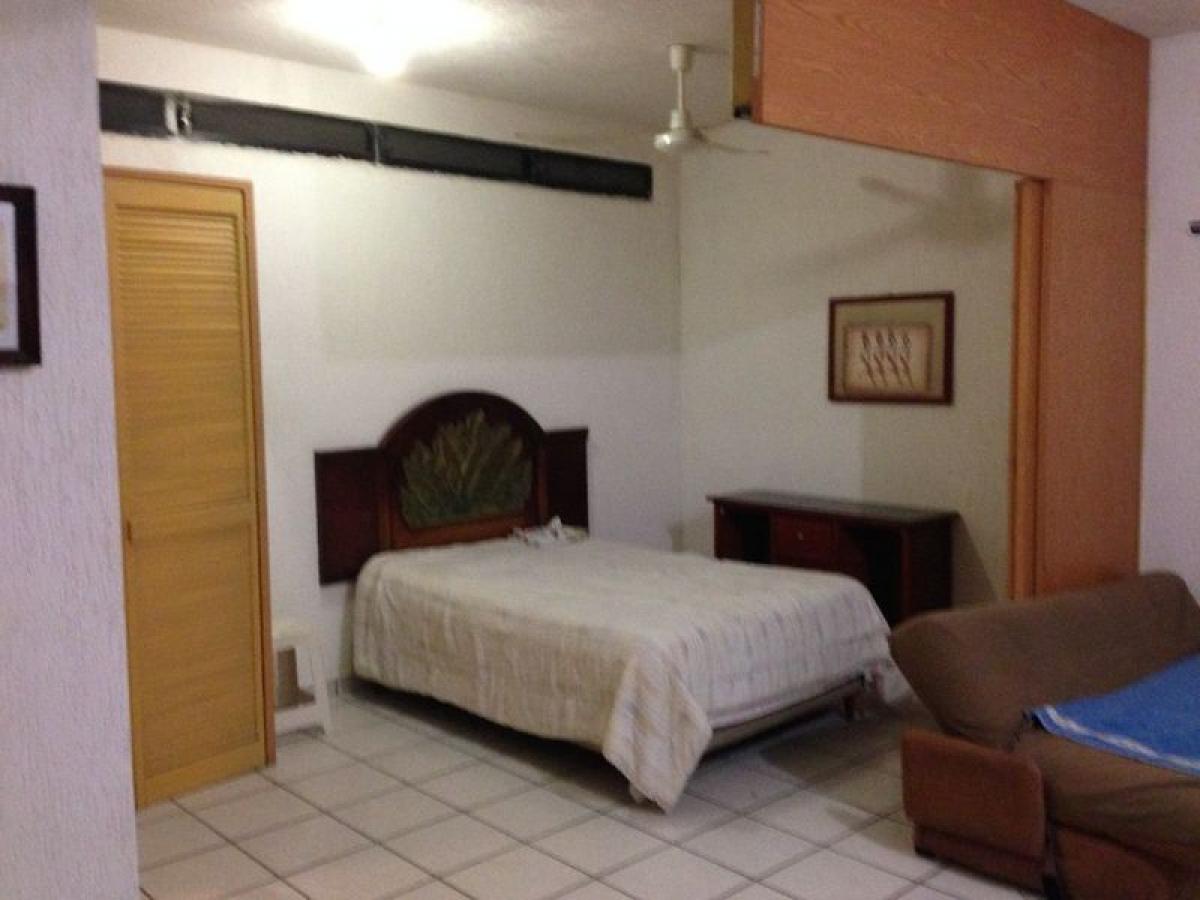 Edificio de 101 dormitorio en Solidaridad, Mexico No. 201747