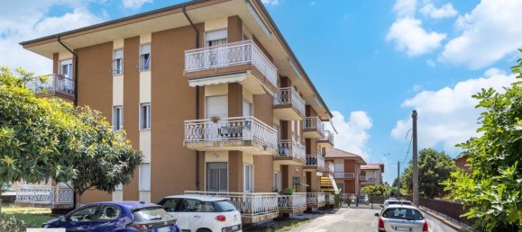 2 bedrooms Apartment in Rivarolo Canavese, Italy No. 268230 7