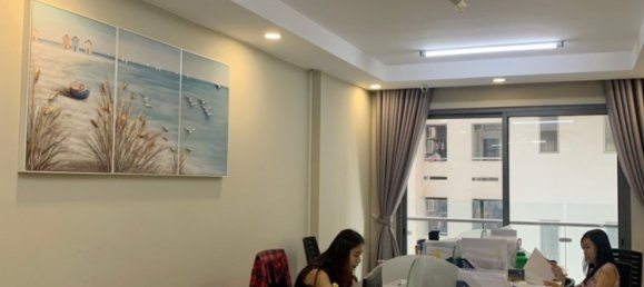 2 rooms Office in District 4, Vietnam No. 16844 2