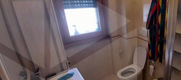 3 rooms Apartment in Rome, Italy No. 27805 7