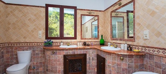 4 bedrooms Villa in Punta Prima, Spain No. 14576 30