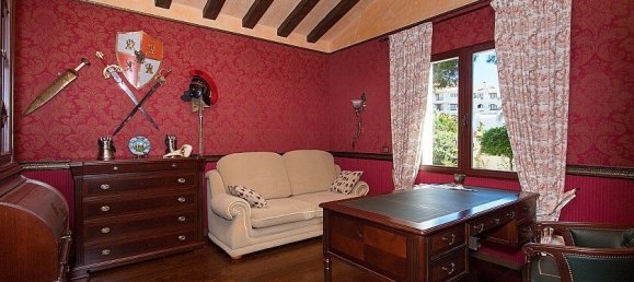 4 bedrooms Villa in Punta Prima, Spain No. 14576 25