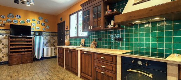 4 bedrooms Villa in Punta Prima, Spain No. 14576 17