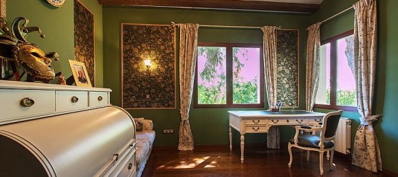 4 bedrooms Villa in Punta Prima, Spain No. 14576 22