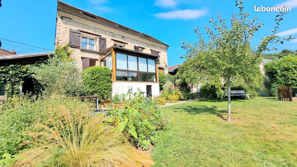 4 chambres Maison à Bellefontaine, France No. 174226