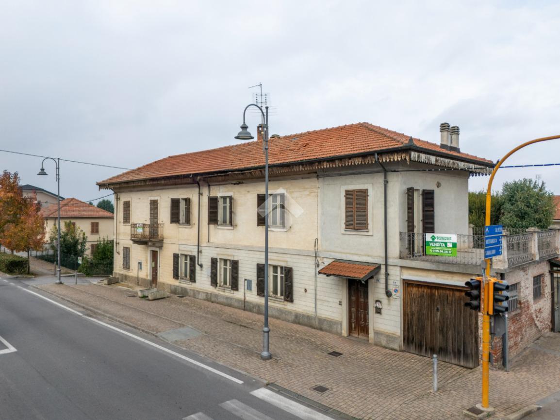 6-Zimmer Haus in Villafalletto, Italy, Nr. 30501