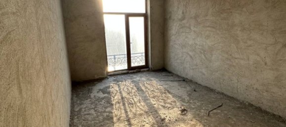 4 Schlafzimmer Wohnung in Chataj, Azerbaijan, Nr. 1619 3