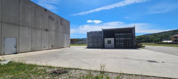 Склад 700м² в Гориция, Италия № 277525 5