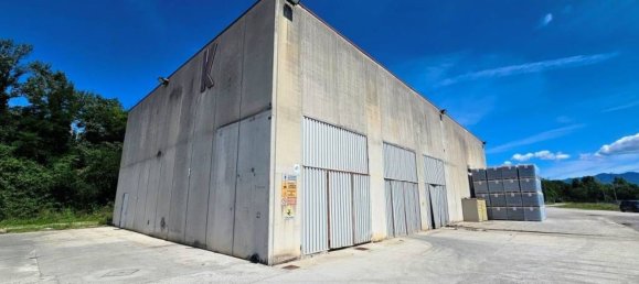 Склад 700м² в Гориция, Италия № 277525 4