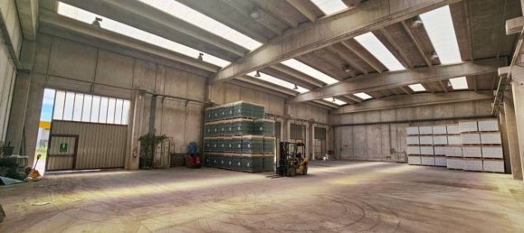 Склад 700м² в Гориция, Италия № 277525 13