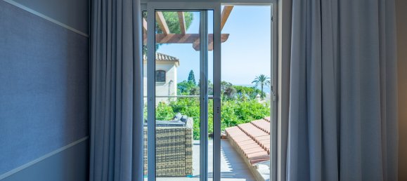 4 Schlafzimmer Villa in Marbella, Spain, Nr. 270304 32