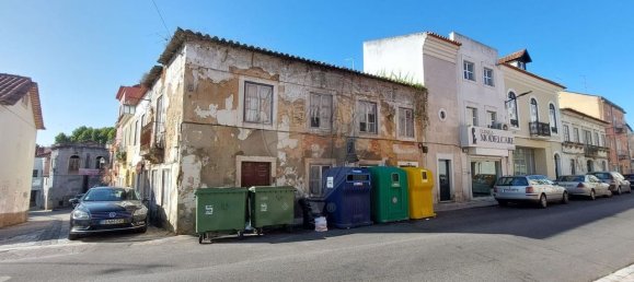 Edificio de 2 dormitorios en Alcobaca, Portugal No. 35459 2