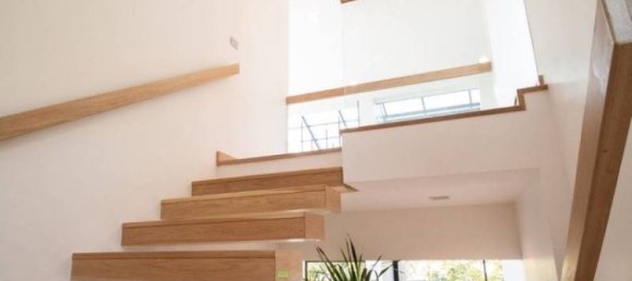 Villa de 5 dormitorios en Phra Khanong, Thailand No. 62705 7