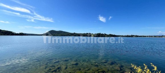 1 bedroom Apartment in Travedona-Monate, Italy No. 266928 4