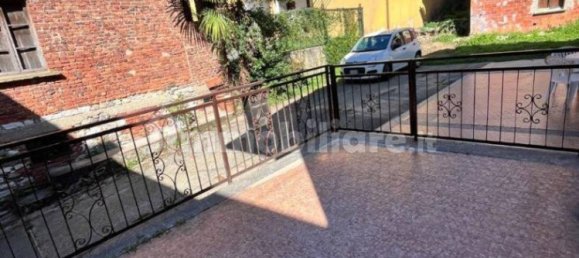 1 bedroom Apartment in Travedona-Monate, Italy No. 266928 10