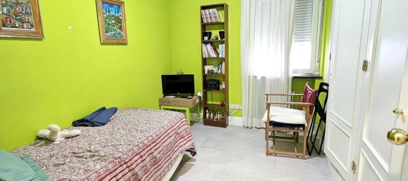 Apartamento de 4 dormitorios en Madrid, Spain No. 157900 20