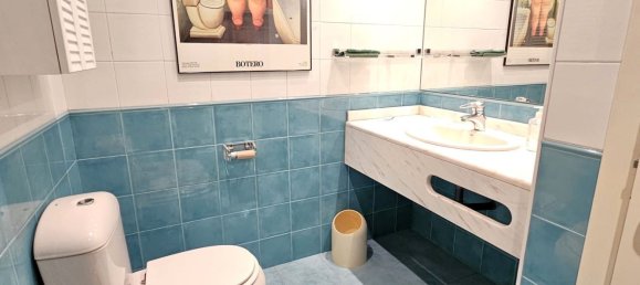 Apartamento de 4 dormitorios en Madrid, Spain No. 157900 36