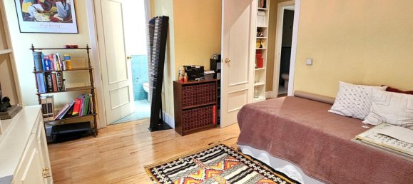 Apartamento de 4 dormitorios en Madrid, Spain No. 157900 35