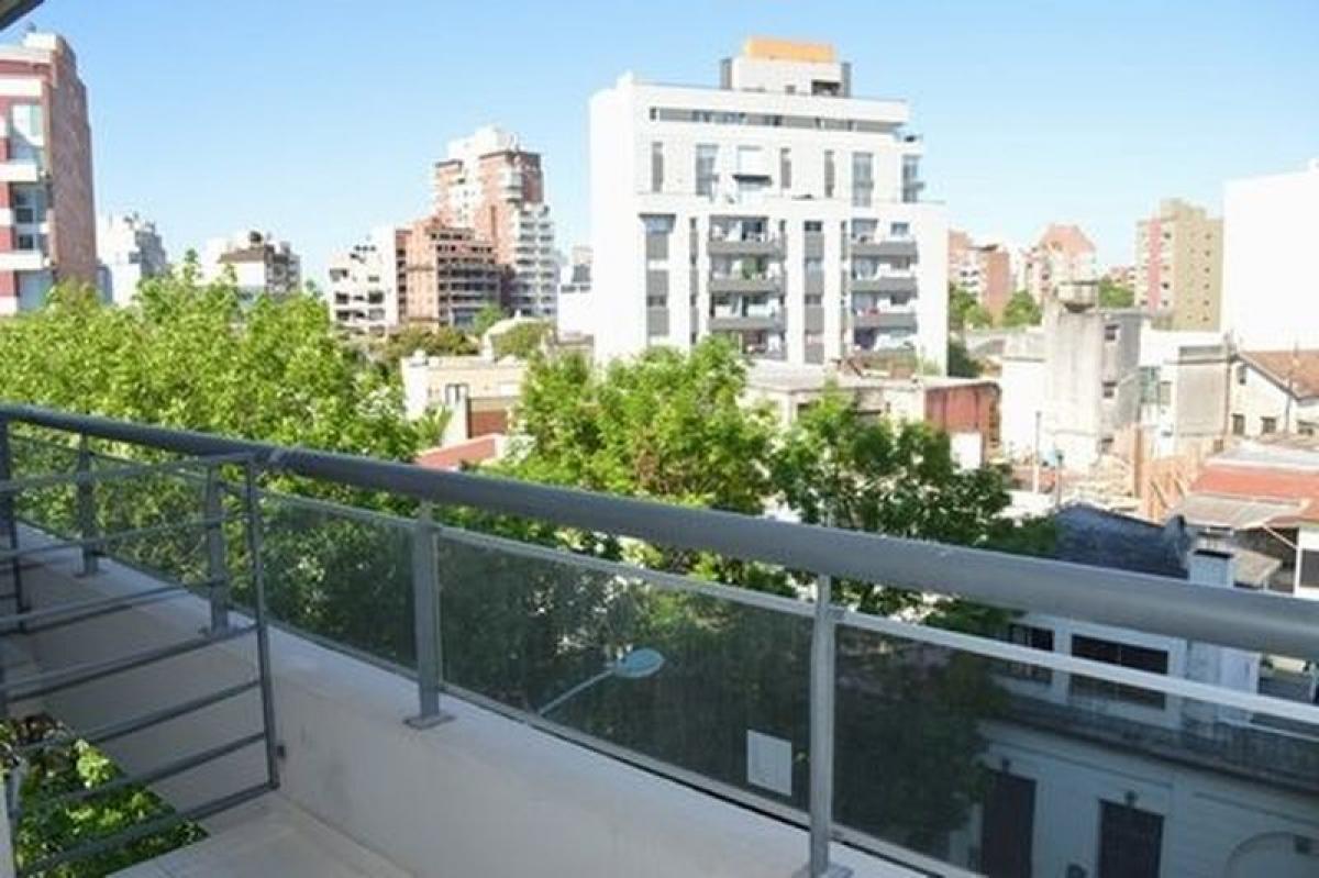 Apartamento de 2 dormitorios en Buenos Aires, Argentina No. 90352