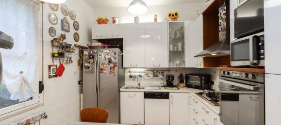 2 bedrooms Villa in Milan, Italy No. 263509 7