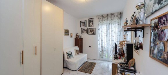 2 bedrooms Villa in Milan, Italy No. 263509 26