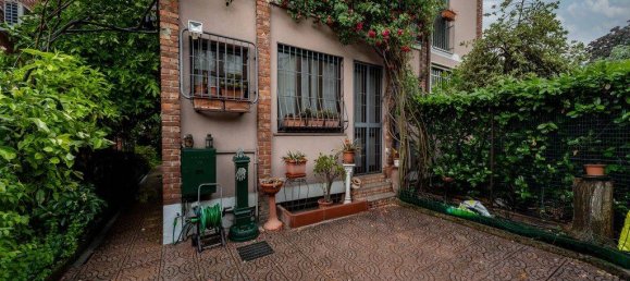 2 bedrooms Villa in Milan, Italy No. 263509 48