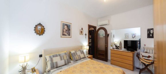2 bedrooms Villa in Milan, Italy No. 263509 24