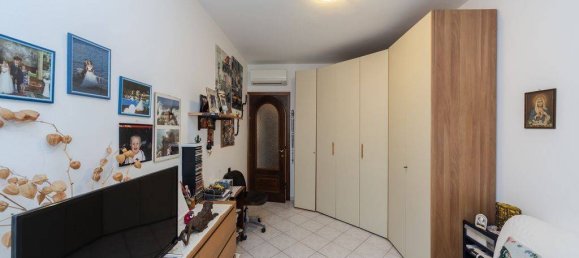 2 bedrooms Villa in Milan, Italy No. 263509 25
