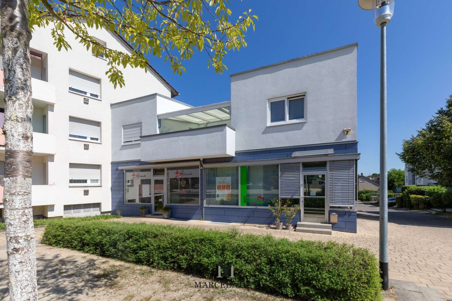 2 bedrooms Commercial property in Esslingen, Germany No. 370442