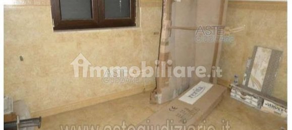 Apartamento de 4 dormitorios en Palagiano, Italy No. 279878 5