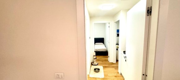 3 rooms Apartment in Pordenone, Italy No. 306917 11