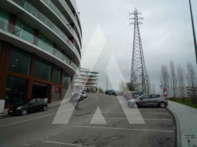 4204m² Commercial property in Aveiro, Portugal No. 50913