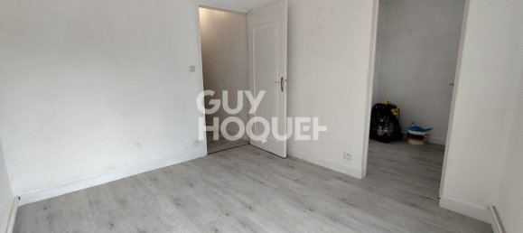 Apartamento de 1 dormitorio en Chartres, France No. 245045 6