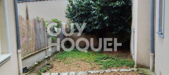 Apartamento de 1 dormitorio en Chartres, France No. 245045 9