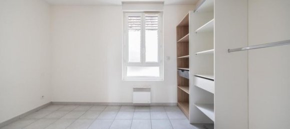 1 bedroom Apartment in Albi, France No. 306033 3