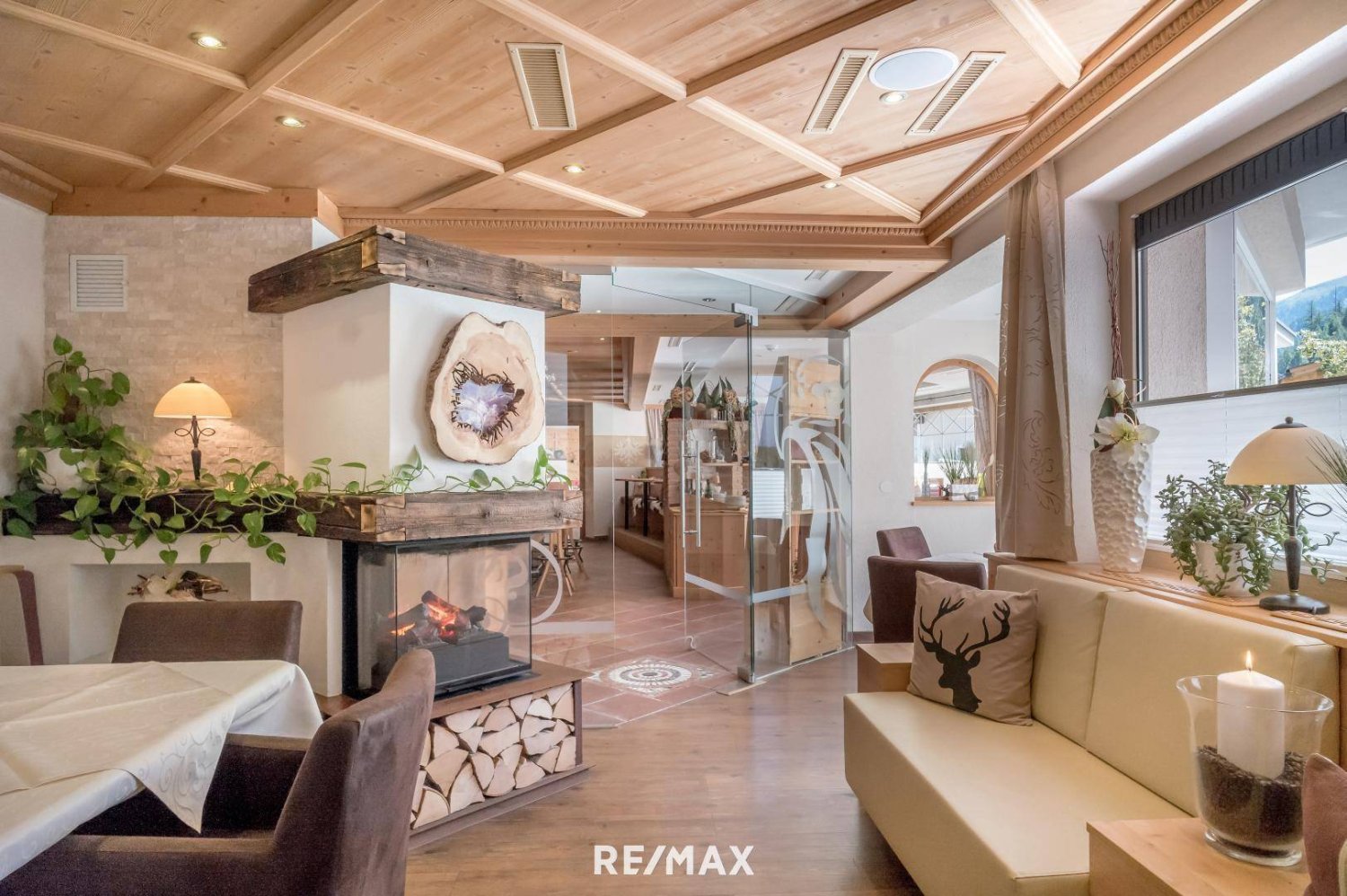  فندق في Solden, Austria 2140متر مربع رقم 17692