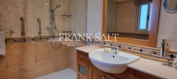 Apartamento de 3 dormitorios en Rabat, Malta No. 7215 20