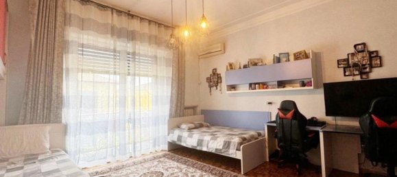 5غرفة منزل في Roverbella, Italy رقم 149072 21