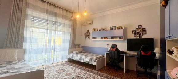 5غرفة منزل في Roverbella, Italy رقم 149072 18