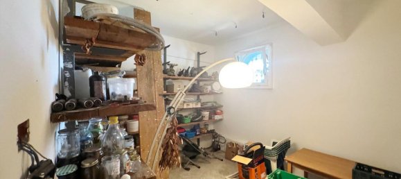 5غرفة منزل في Roverbella, Italy رقم 149072 38