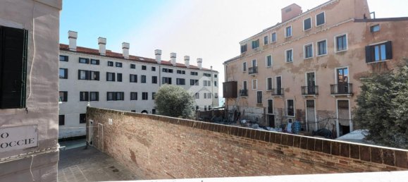 Apartamento de 3 divisões em Venice, Italy N.º 42239 36