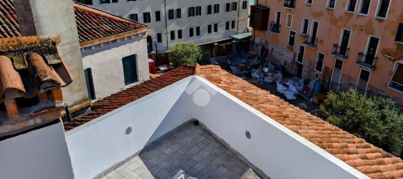 Apartamento de 3 divisões em Venice, Italy N.º 42239 31