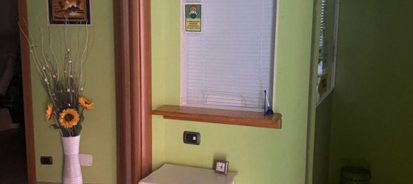 Офис 68м² в Эрба, Италия № 140933 6