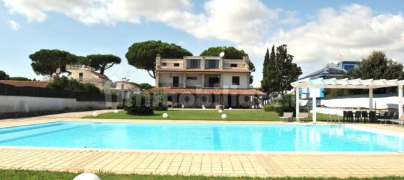 9 Schlafzimmer Villa in Terracina, Italy, Nr. 115968 29