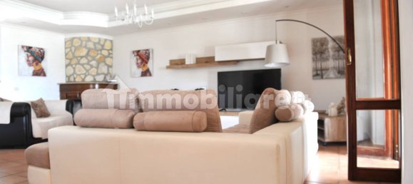 9 Schlafzimmer Villa in Terracina, Italy, Nr. 115968 18