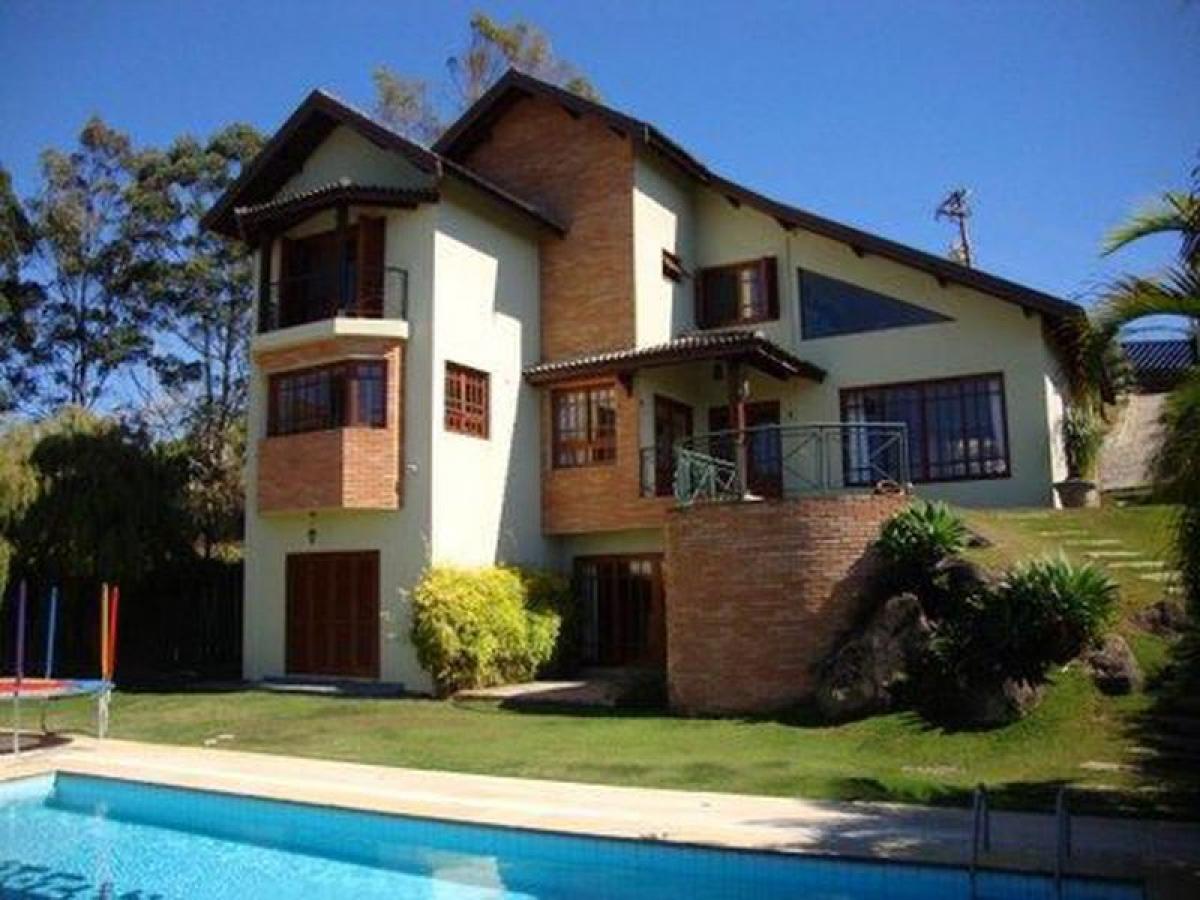 Дом с 4 спальнями в Сан-Паулу, Бразилия № 586990