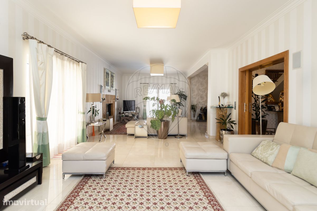 7 bedrooms Villa in Montijo, Portugal No. 17349