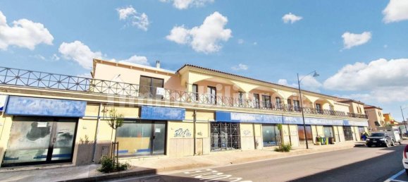 Bureau à Olbia, Italy 89m² No. 318309 8