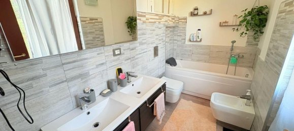 Квартира с 5 комнатами в Сассари, Италия № 299494 11