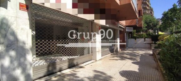 141m² Commercial property in Lleida, Spain No. 106935 16